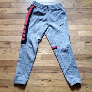 Boy's Nike Elite Jogger